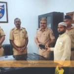 अपर पोलीस अधीक्षक विक्रांत साळी, उपविभागीय पोलीस अधिकारी अनंत कुलकर्णी यांच्या हस्ते मोबाईलचे वाटप