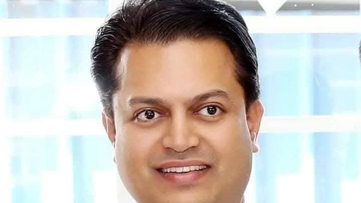 Vadhtya Gunhegaricha padha wachat Amit Deshmukh Yanchi Mukhymantryana Saad