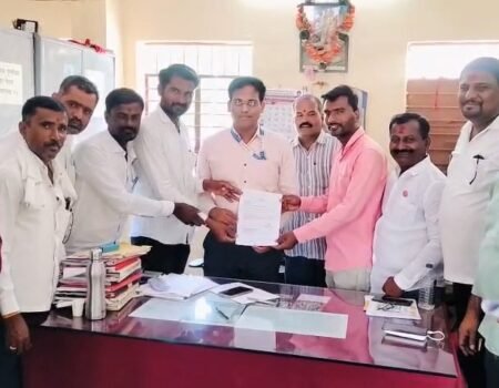 Apegaon yethil shalela shikshak nahi 3 Lokarth 7.10.2026