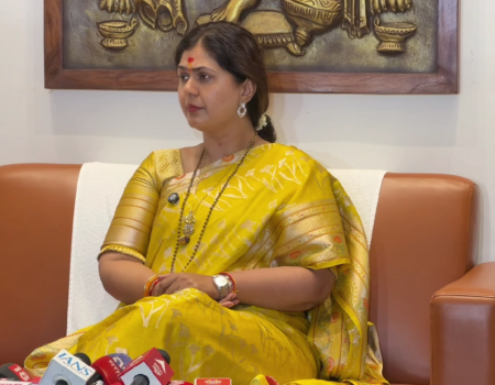 Bhagwan_Bhaktigad_Dussehra_Gathering_Pankaja_Munde_Lokarth15.10.2026.png