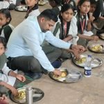 Bidchya-IAS-ne-ghetle-student-sobat-jevan1-