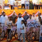 Dushkalat-rajkaran-nko-shetakaryanna-madat-kra-eknathan-shinde-7.10.2026.jpeg