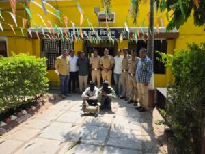 Malegaon-well-submersible-pump-theft-2-arrested.jpg