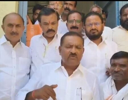 Naam-hi-kafi-hai-aamdar-suresh-dhas8.10.2026.jpeg