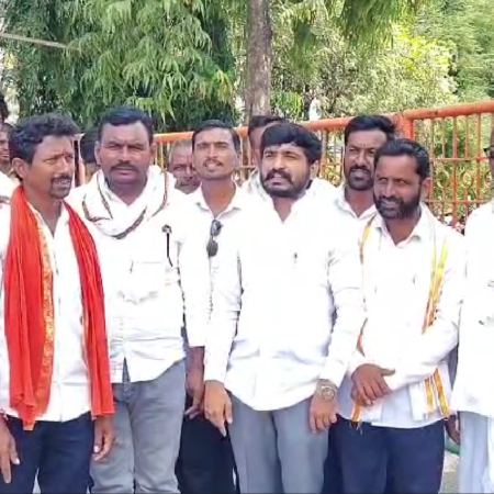 Nanded_Bhaurao_Chavan_Sugar_Factory_Sugarcane_Rate_Farmers_Protest.mp4 523.10.2026.png