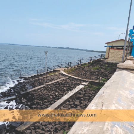 दुष्काळाच्या पार्श्वभूमीवर पैठण येथील नाथसागर धरणातील पाण्याचे योग्य नियोजन करणार....
