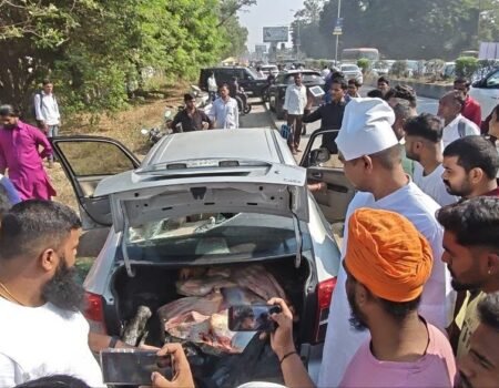 Paithan_Road_Suspected_Beef_Smuggling_Lokarth_News.mp4217.10.2026.jpeg
