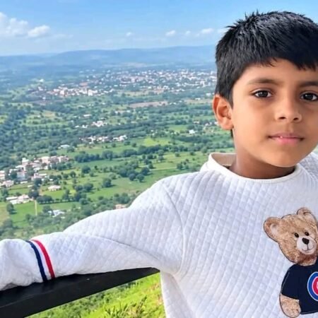 चार जीवांना वाचवून अखेर आयुष गेला