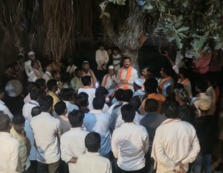 कोरड्या दुष्काळाने शेतकरी हवालदिल; छावा संघटना शेतकऱ्यांच्या बांधावर