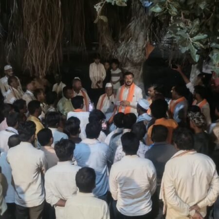 कोरड्या दुष्काळाने शेतकरी हवालदिल; छावा संघटना शेतकऱ्यांच्या बांधावर
