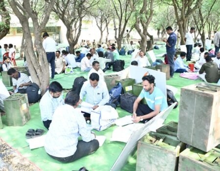 परभणीत पदवीधरसाठी 76 केंद्रांवर 26 हजारावर मतदार बजावणार हक्क