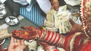 पुण्यात फ्लॅट घेण्यासाठी २० लाखांची मागणी; नवविवाहितेचा छळ केल्याप्रकरणी सहा जणांविरुद्ध गुन्हा!