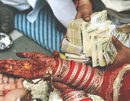 पुण्यात फ्लॅट घेण्यासाठी २० लाखांची मागणी; नवविवाहितेचा छळ केल्याप्रकरणी सहा जणांविरुद्ध गुन्हा!