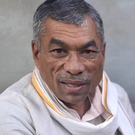 दुष्काळी परिस्थितीत शेतकऱ्यांच्या सन्मानाला जपण्याची गरज.