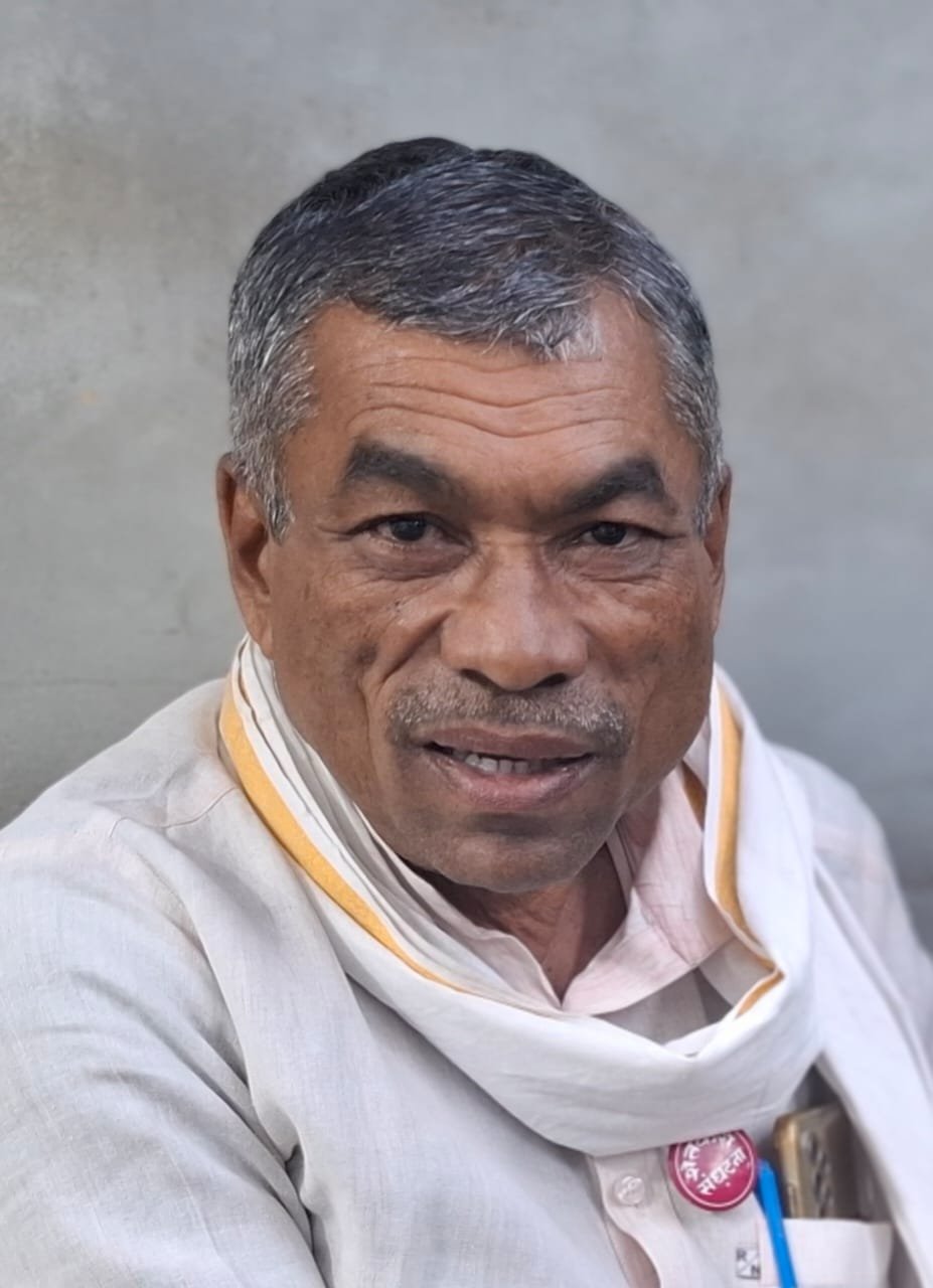 दुष्काळी परिस्थितीत शेतकऱ्यांच्या सन्मानाला जपण्याची गरज.