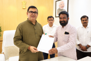 market committee issues jaykumar rawal santosh somvanshi.jpg8.10.2026.pn