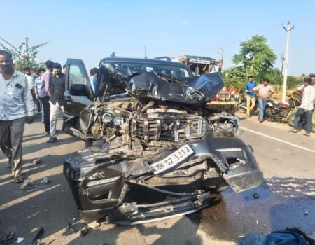 pickup-la-car-chi-dhadak-26.10.2026.jpeg
